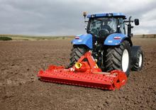 Grape de putere Kuhn HR 3004 D