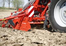 Grape de putere Kuhn HR 3504 D