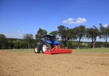 Grape de putere Kuhn HR 4530 