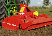 Grape de putere Kuhn HRB 302 D