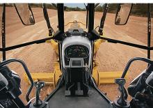 Gredere Caterpillar 120M AWD