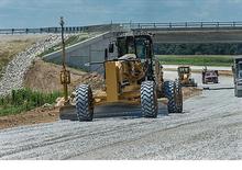 Gredere Caterpillar 14M