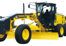 Gredere Komatsu GD675-5