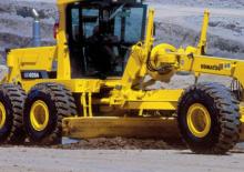 Gredere Komatsu GD825A-2