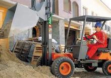Încărcătoare cu furcă pentru teren accidentat Ausa CE 20
