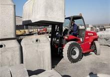 Încărcătoare cu furcă pentru teren accidentat Manitou MC 30 NS
