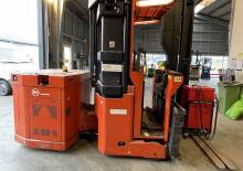Încărcătoare laterale electrice BT CTX 1300 SEi