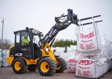 Încărcătoare pe roți JCB 403 Plus