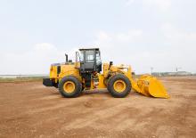 Încărcătoare pe roți SEM 658D