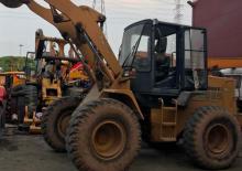 Încărcătoare pe roți TCM 835
