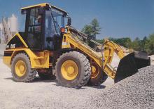 Încărcătoare pe roți Caterpillar 906