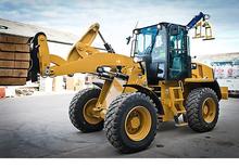Încărcătoare pe roți Caterpillar 910K