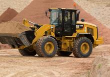 Încărcătoare pe roți Caterpillar 938M