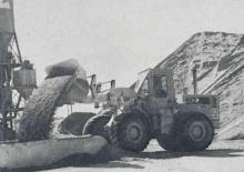 Încărcătoare pe roți Caterpillar 966
