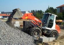 Încărcătoare pe roți Atlas AR 70