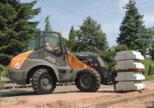 Încărcătoare pe roți Mecalac AS700
