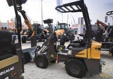 Încărcătoare pe roți Mecalac AX300