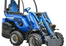 Încărcătoare (pe roți, cu cupă sau furci) Multione 7.3 SD 