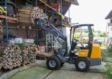 Încărcătoare pe roți Giant D 332 ST