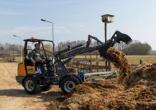 Încărcătoare pe roți Giant G2300 HD
