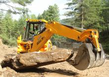 Încărcătoare pe roți Bull HD76 4WD