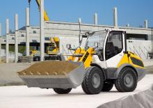 Încărcătoare pe roți Liebherr L 506 Compact