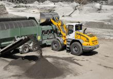 Încărcătoare pe roți Liebherr L 546