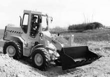 Încărcătoare pe roți MF Industrial MF 613