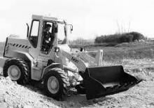 Încărcătoare pe roți MF Industrial MF 615