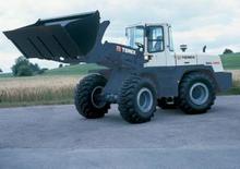 Încărcătoare pe roți Terex-Schaeff SKL 200