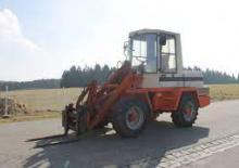 Încărcătoare pe roți Terex-Schaeff SKL 821 A