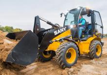 Încărcătoare pe roți Sany SW075