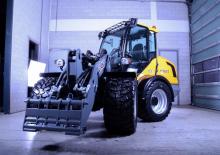 Încărcătoare pe roți Giant V 761 T