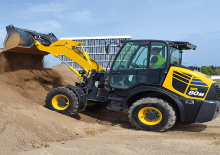 Încărcătoare pe roți Komatsu WA80M-8E0