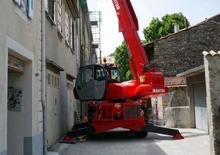 Încărcătoare telescopice cu structură superioară Manitou MRT 2150 Privilege