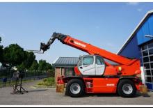 Încărcătoare telescopice cu structură superioară Manitou MRT 3050