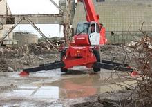 Încărcătoare telescopice cu structură superioară Manitou MRT 3050 Privilege