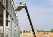 Încărcătoare telescopice cu structură superioară Manitou MRT-X 3060