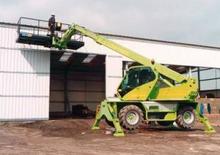 Încărcătoare telescopice cu structură superioară Merlo Roto 33.13 K
