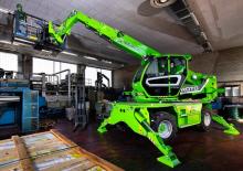 Încărcătoare telescopice cu structură superioară Merlo Roto 40.16 EE