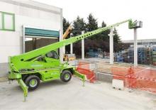 Încărcătoare telescopice cu structură superioară Merlo Roto 60.24 MCSS
