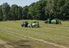 Înfoliatoare de baloți DEUTZ-FAHR WM 4044
