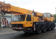 Macarale all-terrain Grove GMK 4070 (8x8x8)
