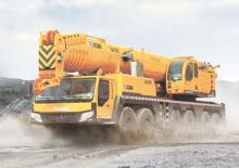 Macarale all-terrain XCMG QAY260