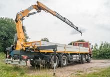 Macarale hidraulice de încărcare Effer 220H - 2B