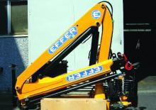 Macarale hidraulice de încărcare Effer 28 2S compact