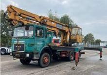 Macarale hidraulice de încărcare Effer 62 2S