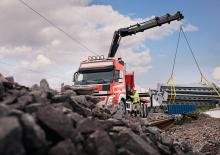 Macarale hidraulice de încărcare Hiab X-Duo 044 D-2