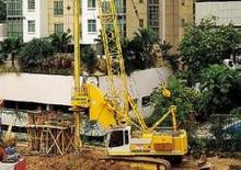 Macarale pe șenile - braț cu zăbrele Liebherr HS 833 HD Litr.