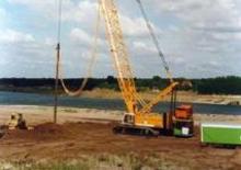 Macarale pe șenile - braț cu zăbrele Liebherr HS 895 HD